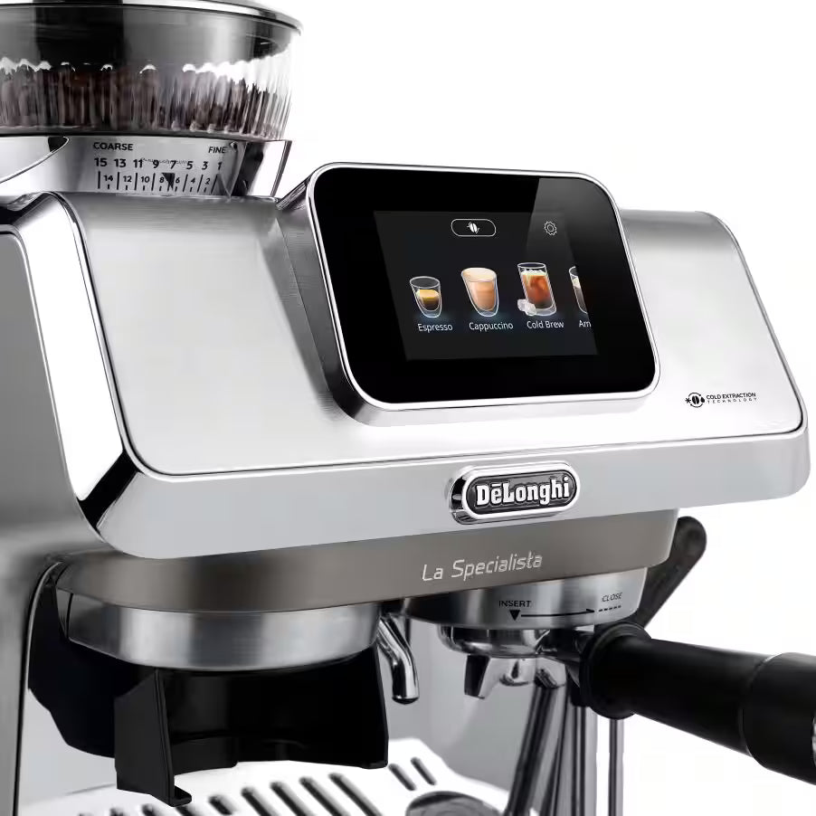 La Specialista Touch Espresso Machine with Cold Brew & Automatic Frothing